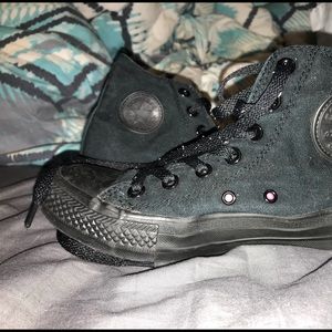 All black converse